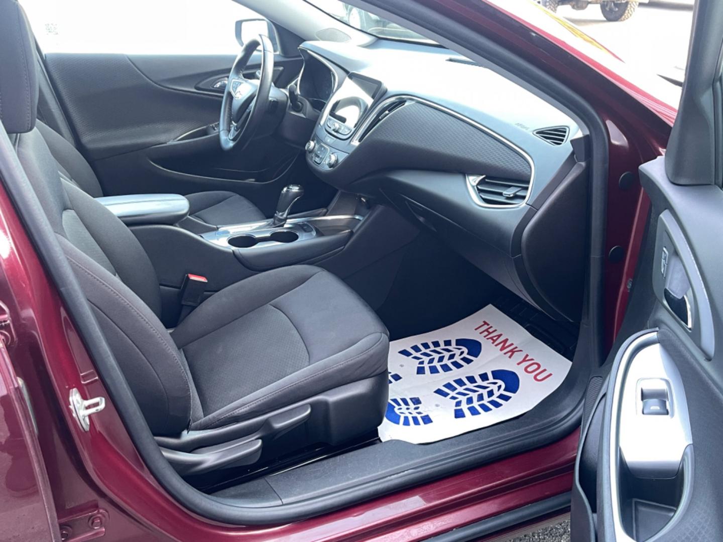 2016 Burgundy Chevrolet Malibu LT (1G1ZE5ST7GF) with an 1.5 Turbo inline 4 engine, 6 speed automatic transmission, located at 1960 Industrial Drive, Wasilla, 99654, (907) 274-2277, 61.573475, -149.400146 - Photo#5